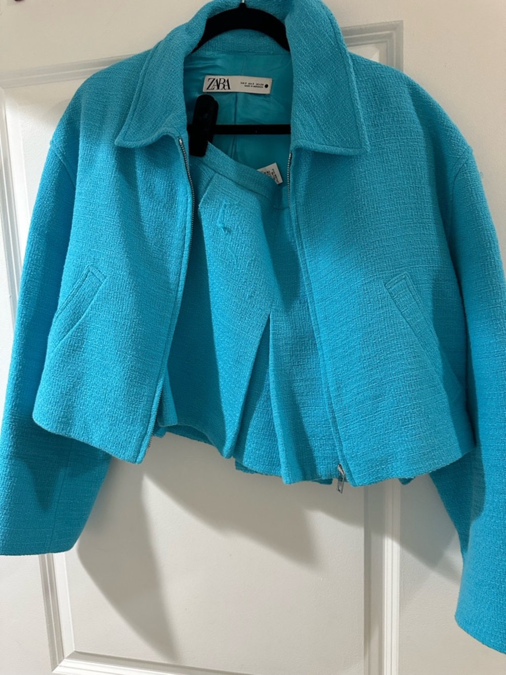 Zara Cropped Turquoise Bouclé Jacket